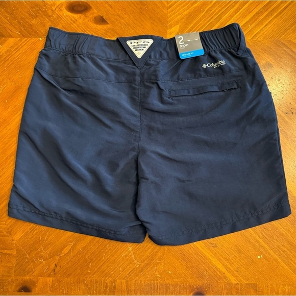 Columbia PFG Regular Fit Court Navy Blue Short Sz 2 NWT - Picture 2 of 16